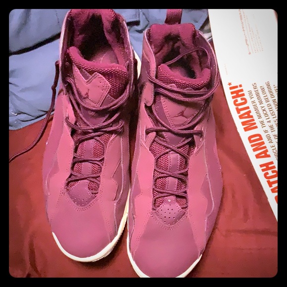 Nike Air Jordan - Picture 1 of 2